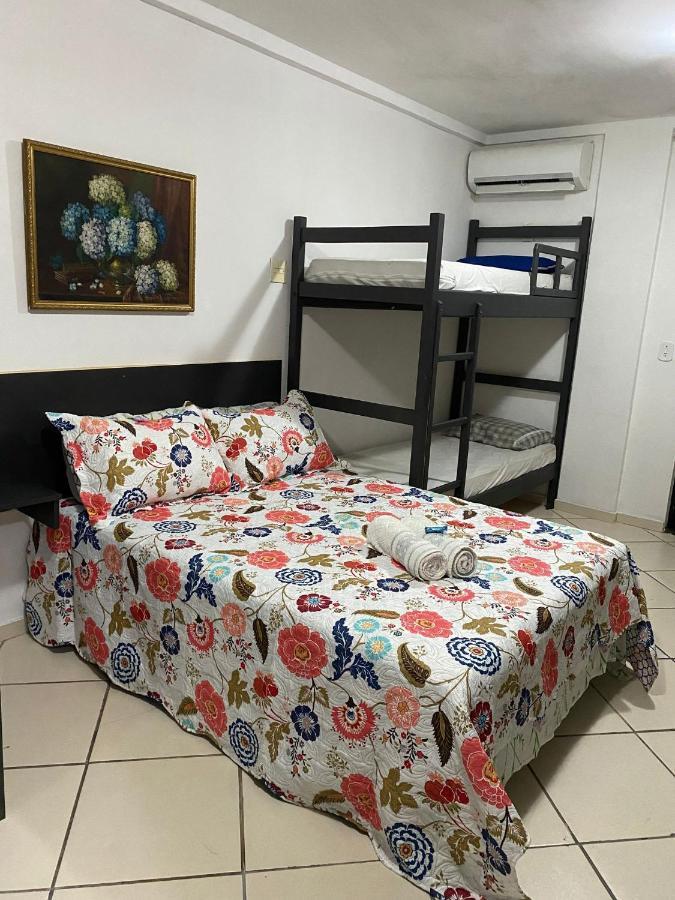 Quarto Família com Banheiro Privativo